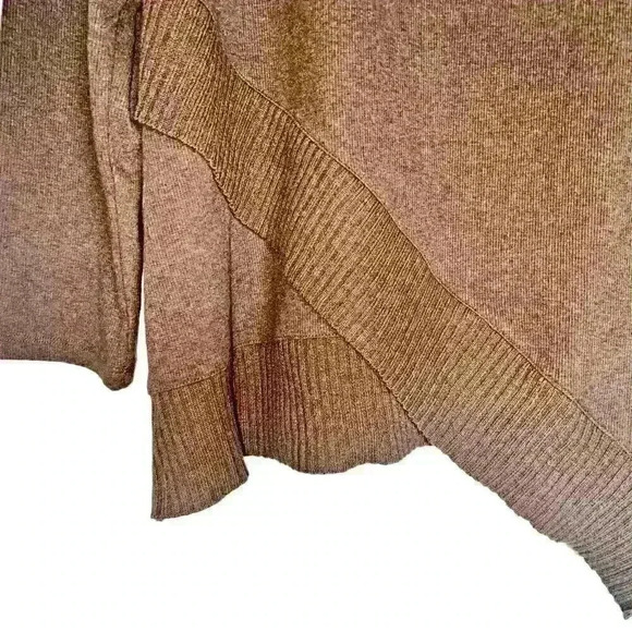 Rafaella Sz XL Asymmetrical Sweater Office Party Lightweight Gold Buttons - Picture 8 of 16